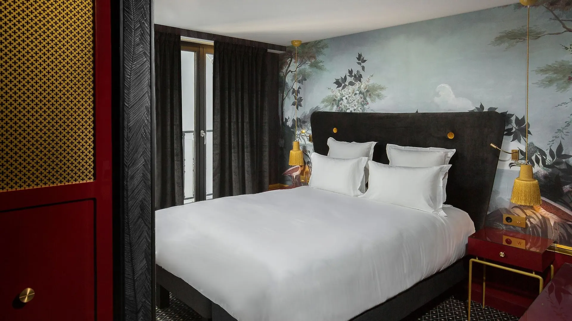 Hotel Snob Hotel 4*