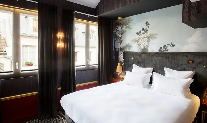 Snob Hotel Hotel
