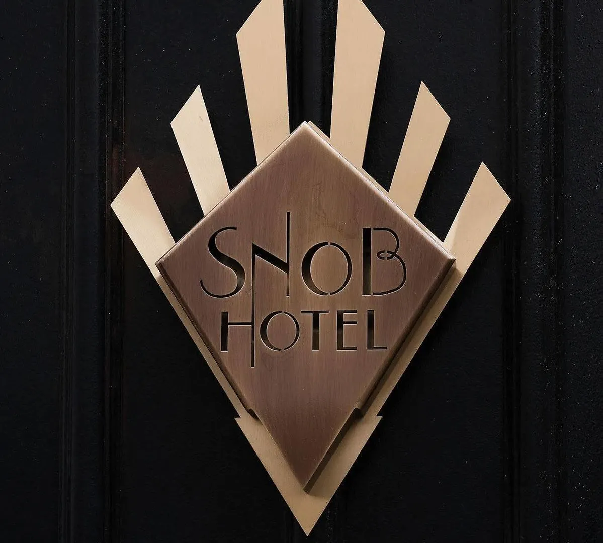 Hotel Snob Hotel 4*